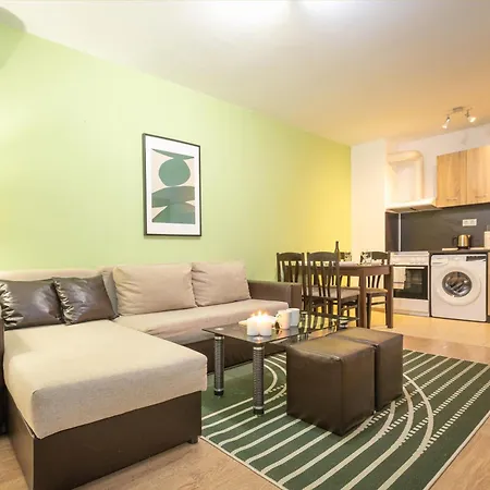 Modern And Bright Near Center - Free Parking Σόφια